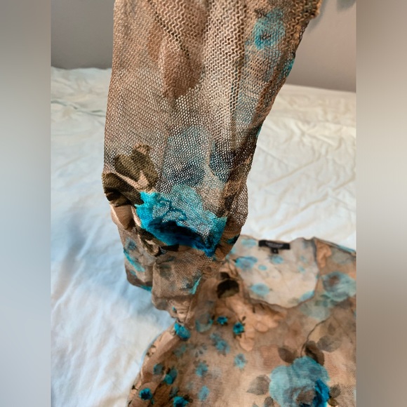 Karen Kane Lifestyle Top see through net Sz Small EUC - Picture 4 of 6